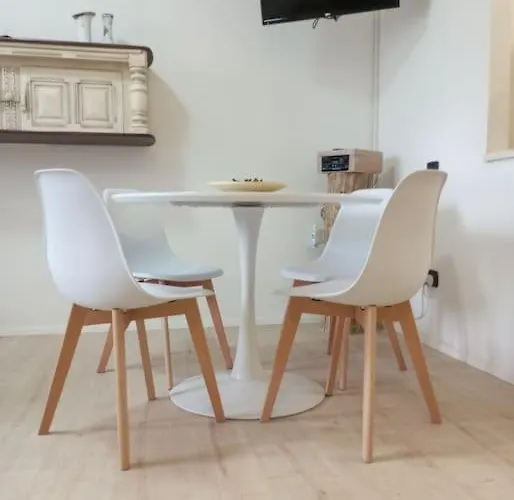 Apartman Le Betulle - Parte Di Casa - Mono Attrezzato Borgo Ticino